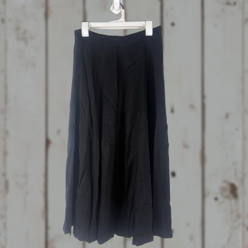 Vintage VINTAGE Gianni Sport Black A-Line Maxi Skirt Womens Size 14 Casual 90s Fall Spring Summer US Size 36" / US 14 / IT 50 - 1 Thumbnail