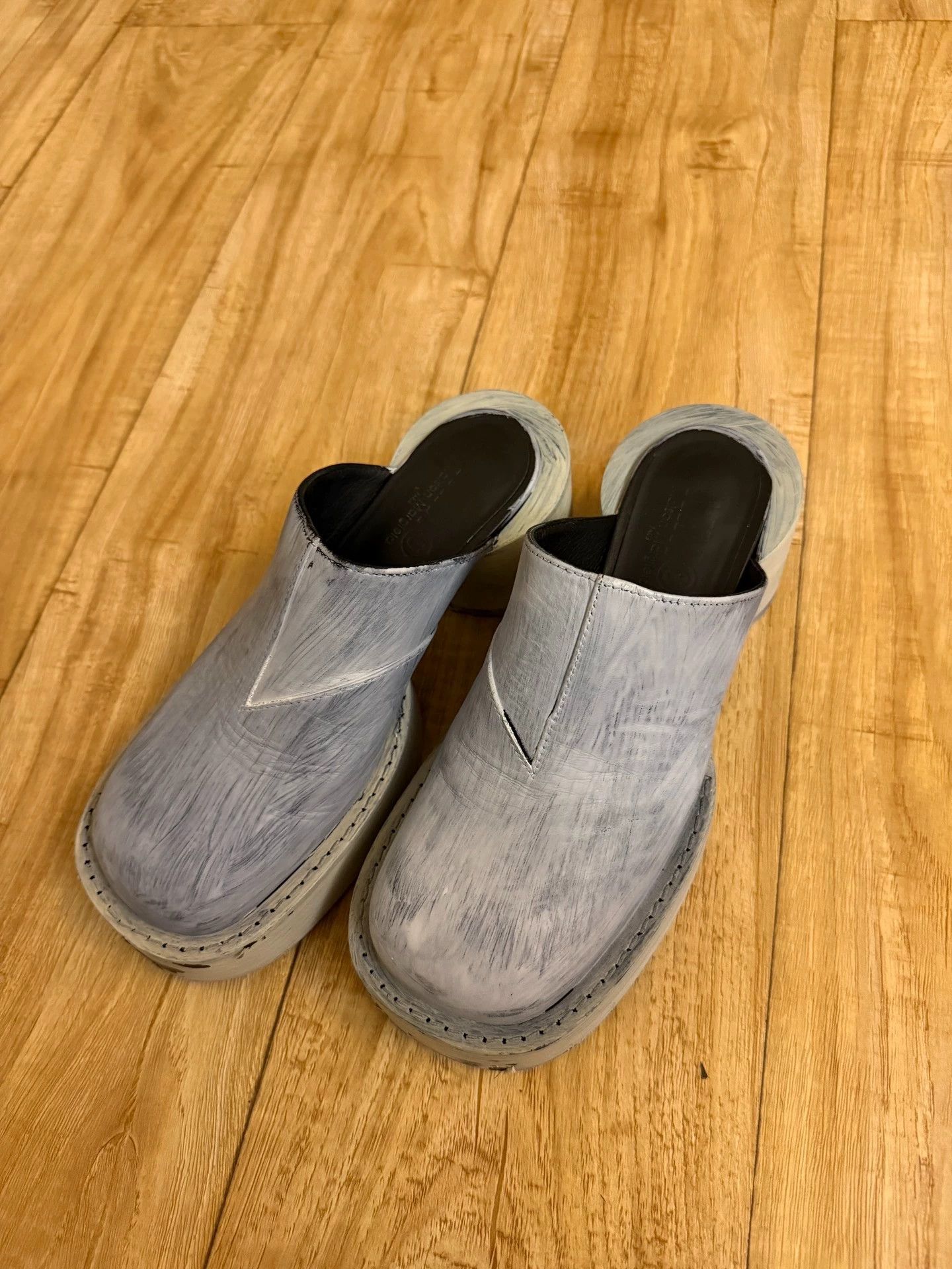 MM6 mm6 Painter Slippers 35 (fits 36 narrow) Worn 1-2x Size US 4.5 / IT 34.5 - 1 Thumbnail