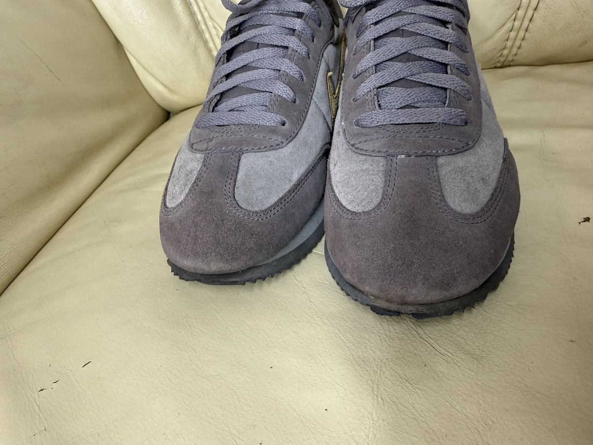 Nike Vibtage Nike Suede Sneackers Y2K RARE Size US 9.5 / EU 42-43 - 6 Thumbnail