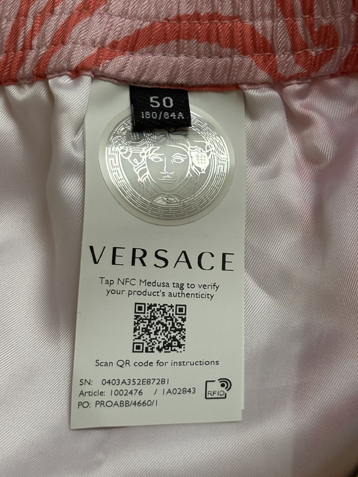 Versace VERSACE Medusa Music Print Bi-colour Silk Shorts Size US 34 / EU 50 - 6 Thumbnail