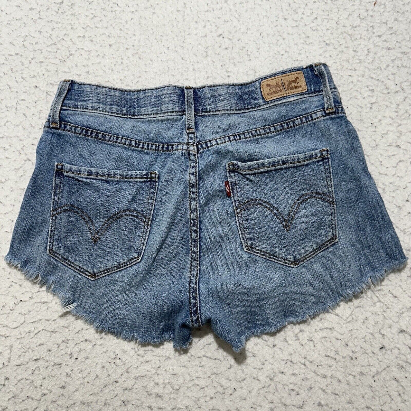 Levi's Levi's 525 26 Perfect Waist Cut Off Denim 2” Inseam Shorts Size 26" / US 2 / IT 38 - 5 Thumbnail