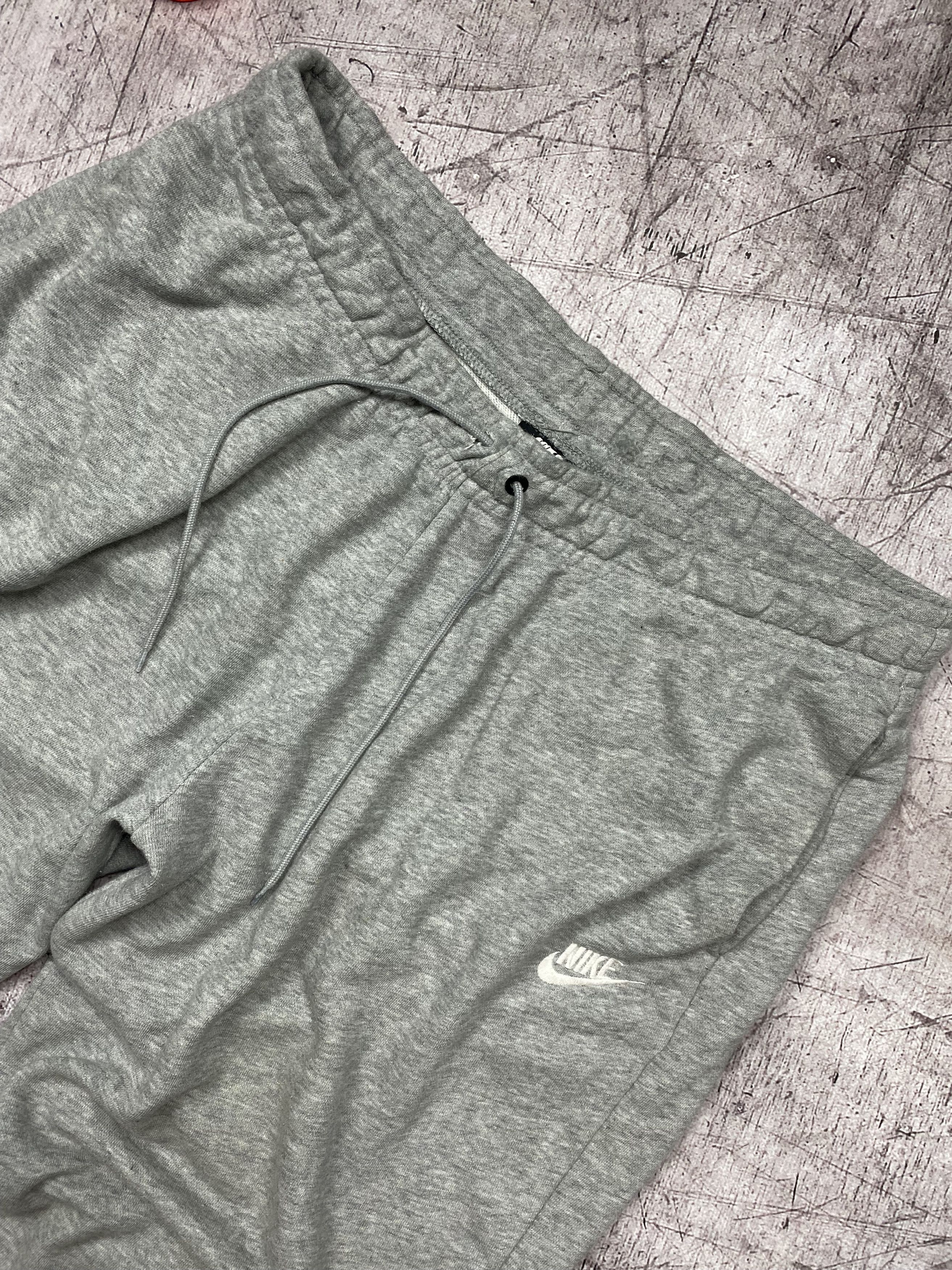 Nike × Vintage Nike Vintage Mens Baggy Sweatpants y2k Cotton Pants Size US 36 / EU 52 - 2 Thumbnail