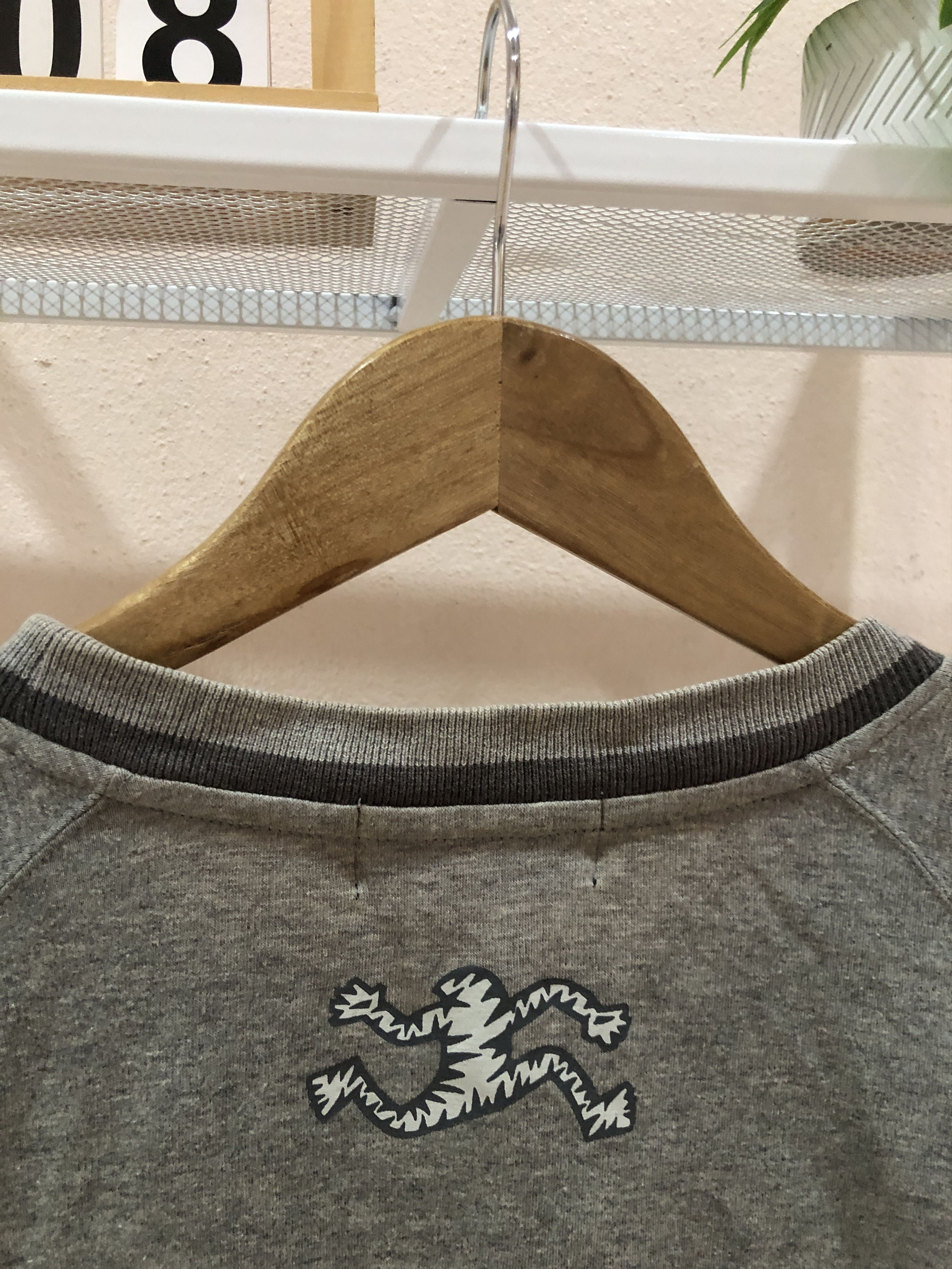 Airwalk Vintage Airwalk Crewneck Swetshirts Size US L / EU 52-54 / 3 - 4 Thumbnail