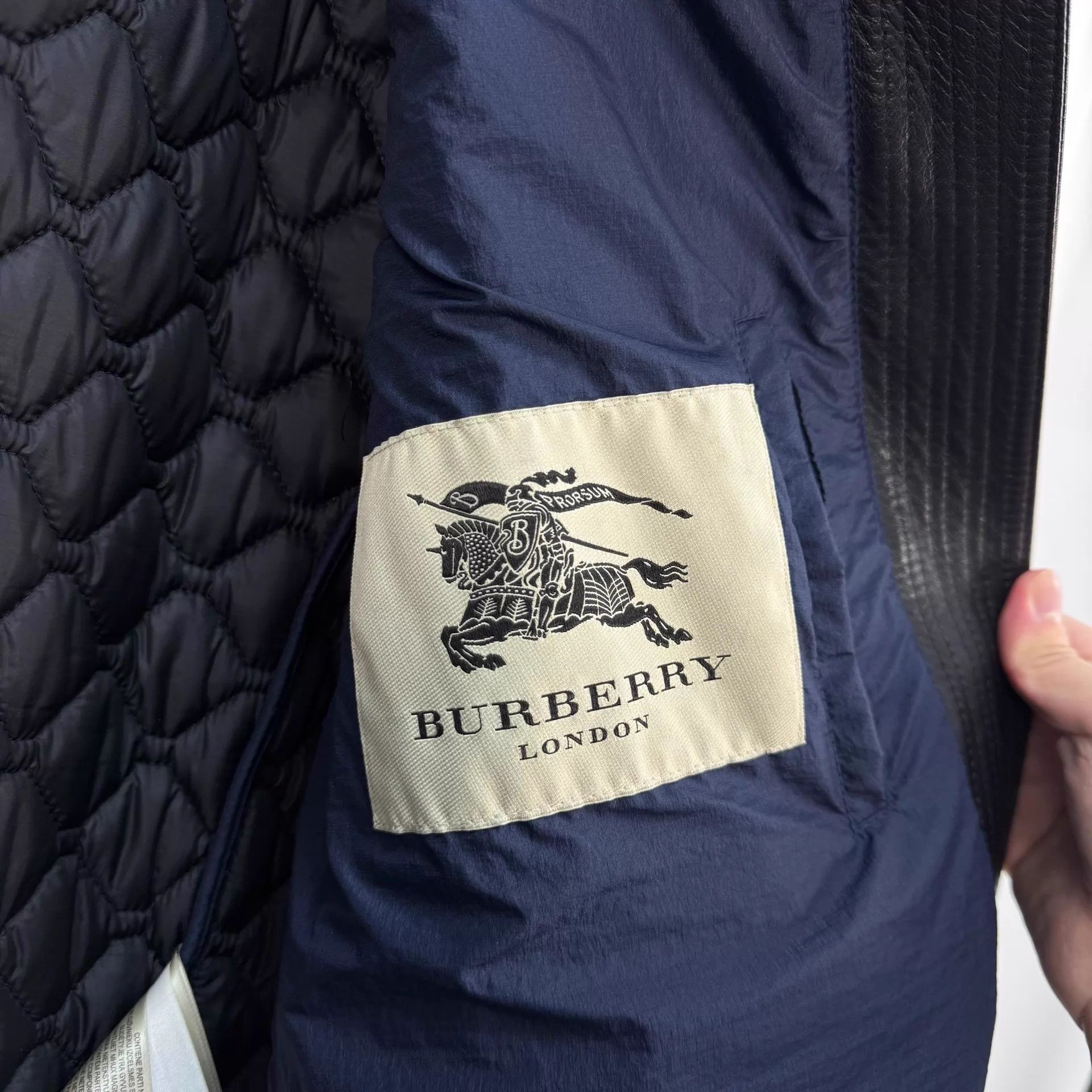Burberry Burberry Quilted Leather Panel Jacket S 98 New KL11247 Size US S / EU 44-46 / 1 - 5 Thumbnail