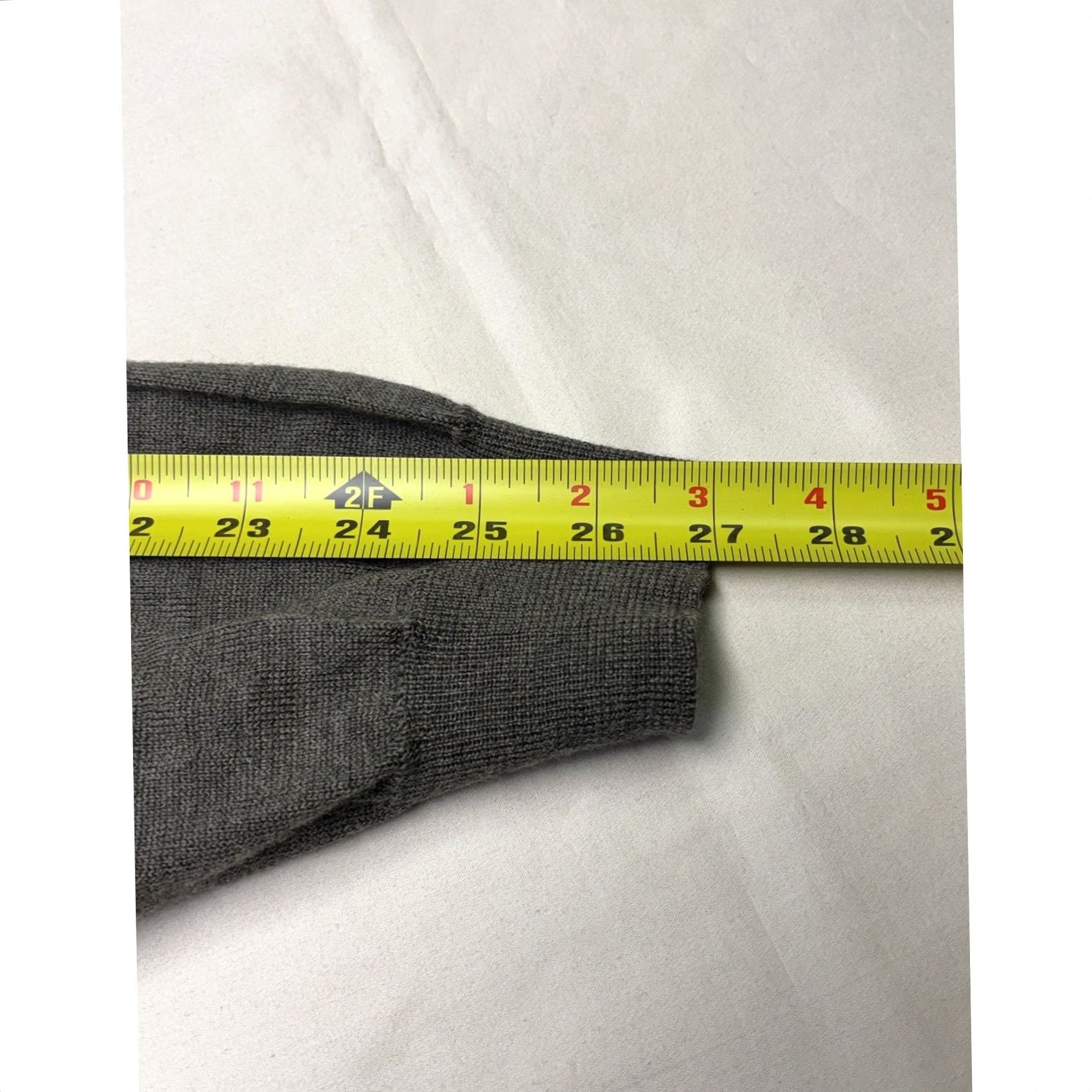 Vintage Joseph & Lyman Sweater Mens XXL Gray V Neck Merino Wool Made in Italy Size US XXL / EU 58 / 5 - 6 Thumbnail