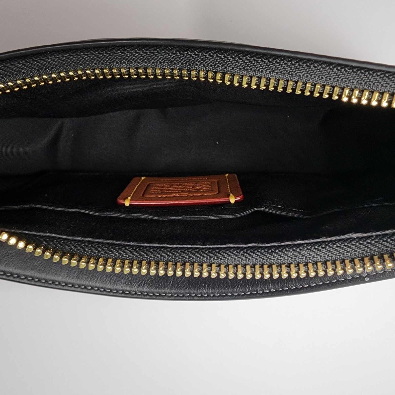 Coach COACH CCE86 Teri Shoulder Bag Beaded Graphic Smooth Black Size ONE SIZE - 7 Thumbnail
