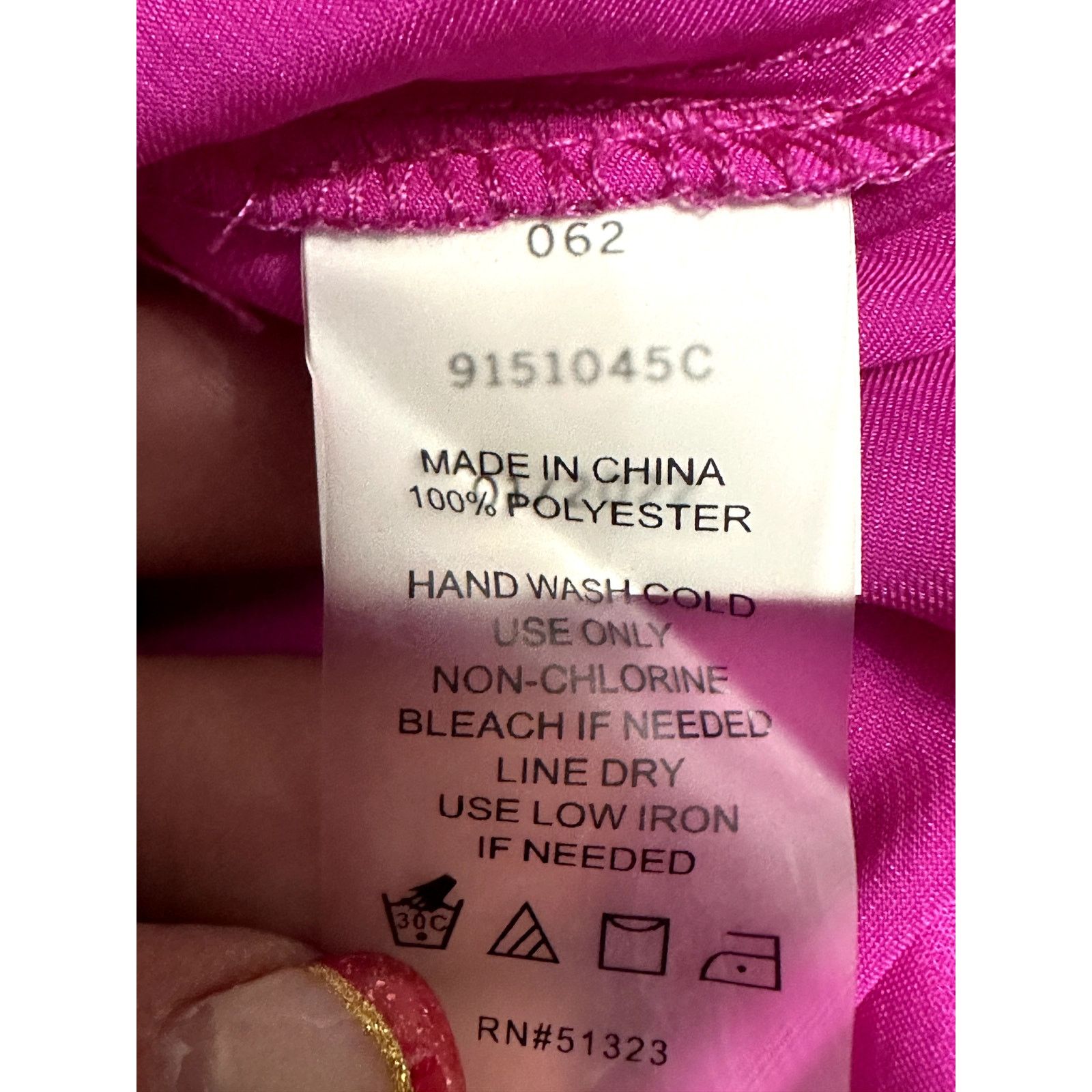 Vince Camuto Vince Camuto Women's Hot Pink Off Shoulder Blouse S NWT Size S / US 4 / IT 40 - 11 Thumbnail