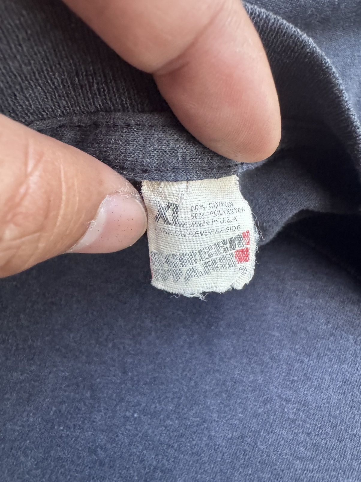 Vintage Vintage Tshirt Size US L / EU 52-54 / 3 - 16 Thumbnail
