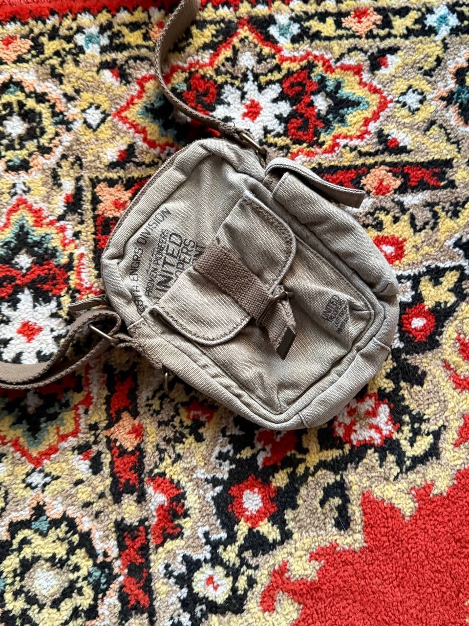 Japanese Brand Vintage 90s Army Style Washed Cargo Multizip Bag Size ONE SIZE - 3 Thumbnail