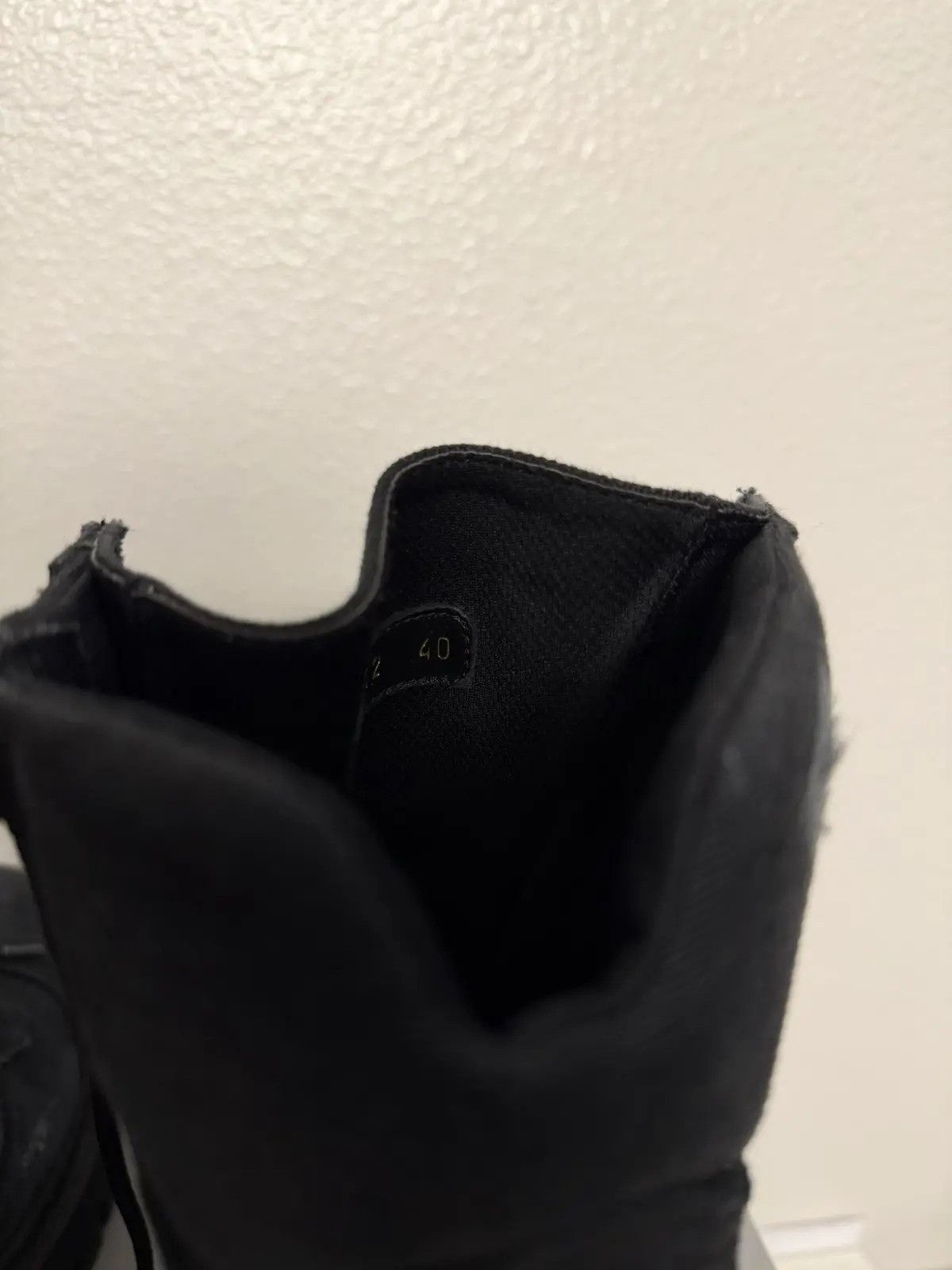 Balenciaga Balenciaga Striker Boot Worn effect Size US 9 / EU 42 - 4 Thumbnail