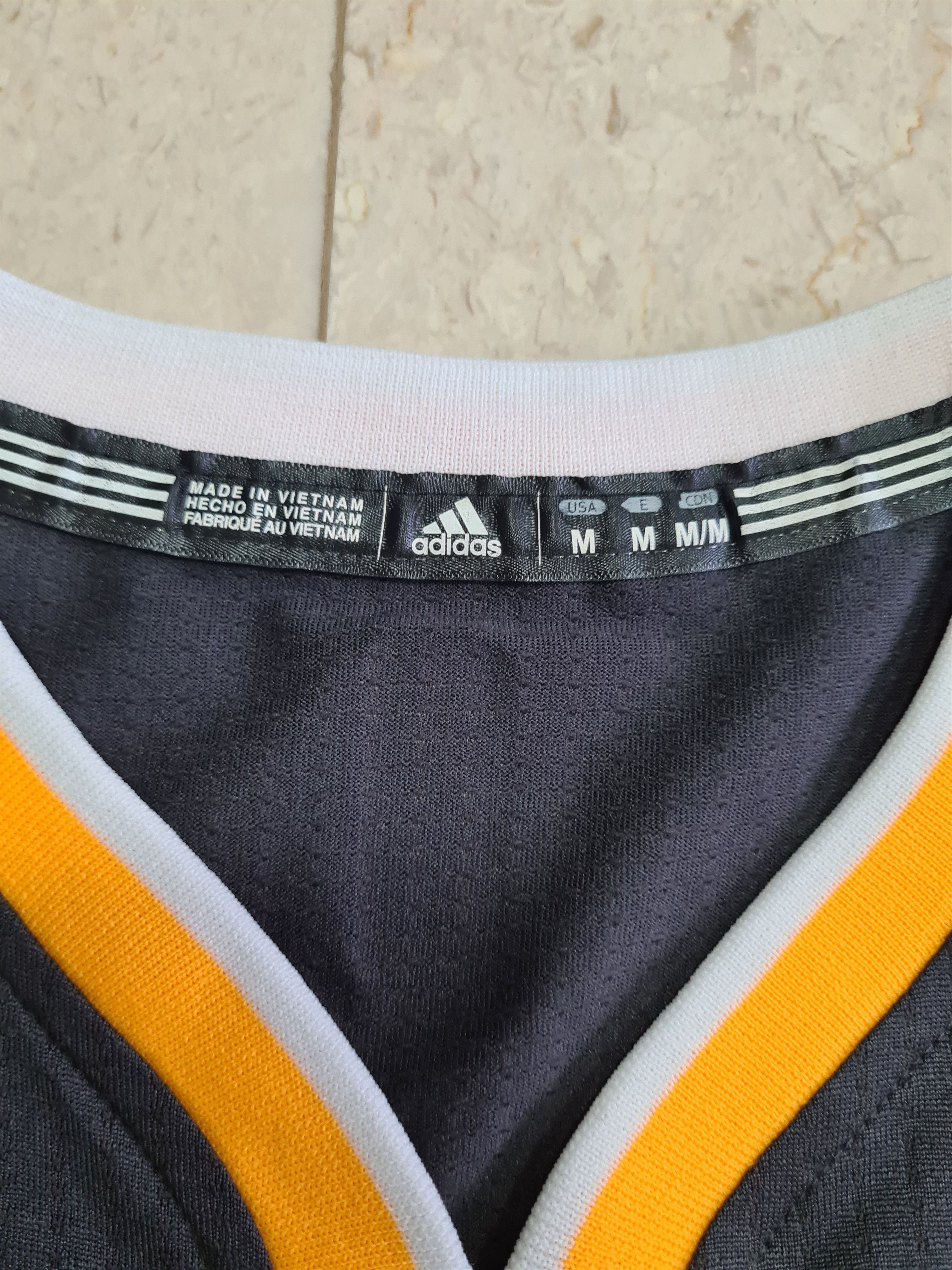 NBA Authentic Adidas Men's GSW Alternate Sleeved Swingman Jersey Size US M / EU 48-50 / 2 - 3 Thumbnail