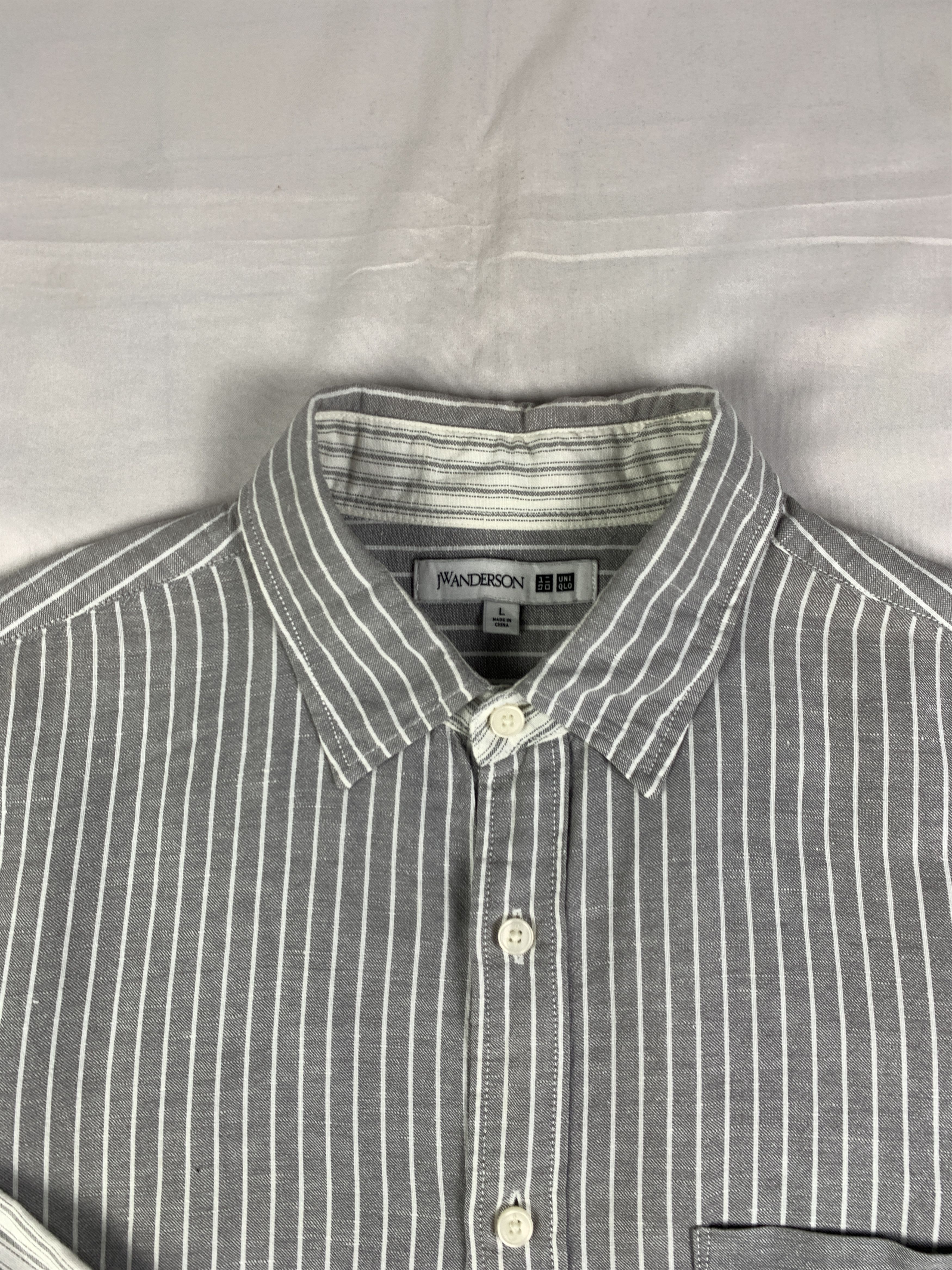 JW Anderson × Uniqlo Uniqlo x JWAnderson Gray Multi-Pinstripes Shirt (L) Size L / US 10 / IT 46 - 4 Thumbnail