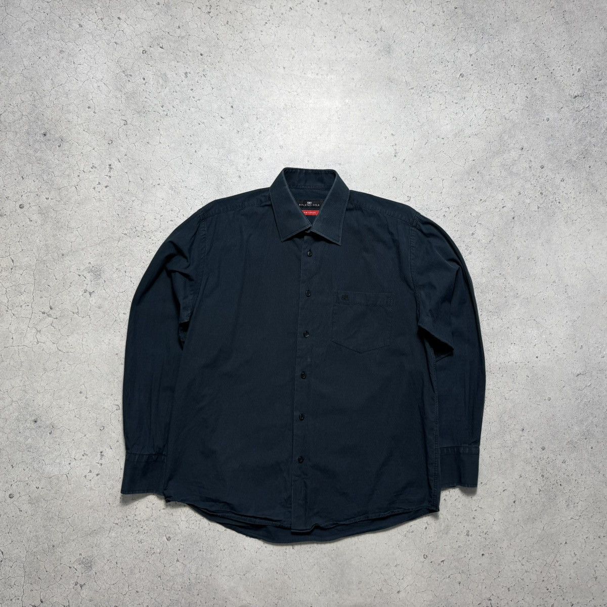 Balenciaga Balenciaga Luxury Button Up Shirt Size 42 Vintage Size US XS / EU 42 / 0 - 2 Thumbnail
