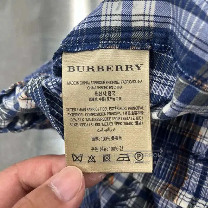 Burberry Burberry Blue Women's Shorts. Size 27" / US 4 / IT 40 - 4 Thumbnail