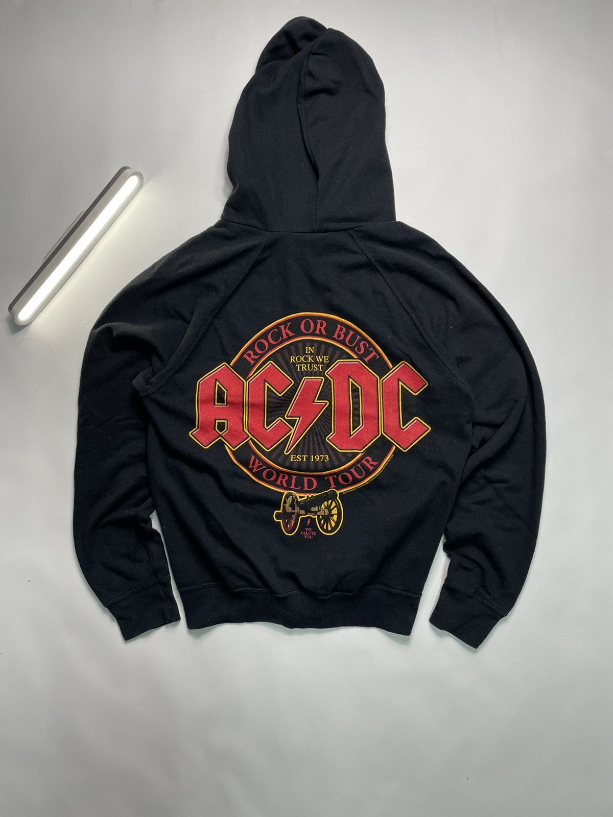 AC/DC Vtg AC/DC Back In Black Faded Full Zip Hoodie L/XL Size US L / EU 52-54 / 3 - 1 Thumbnail