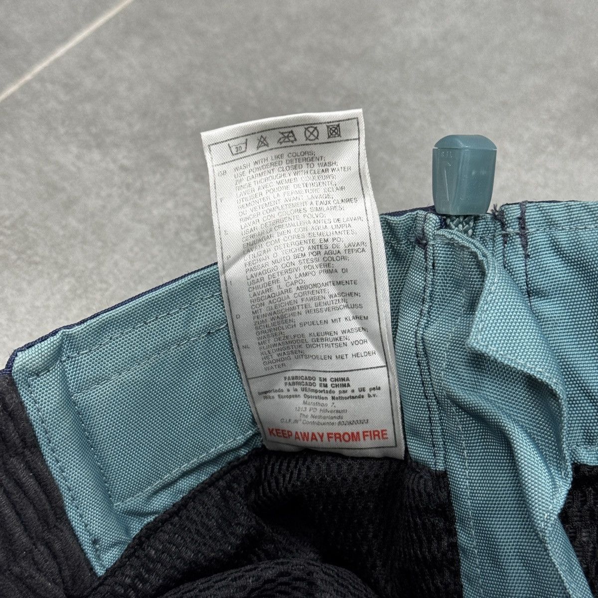 Nike ACG Vintage Nike ACG Full Side Zip Ski Snow Pants 90s Men Size US 30 / EU 46 - 18 Thumbnail