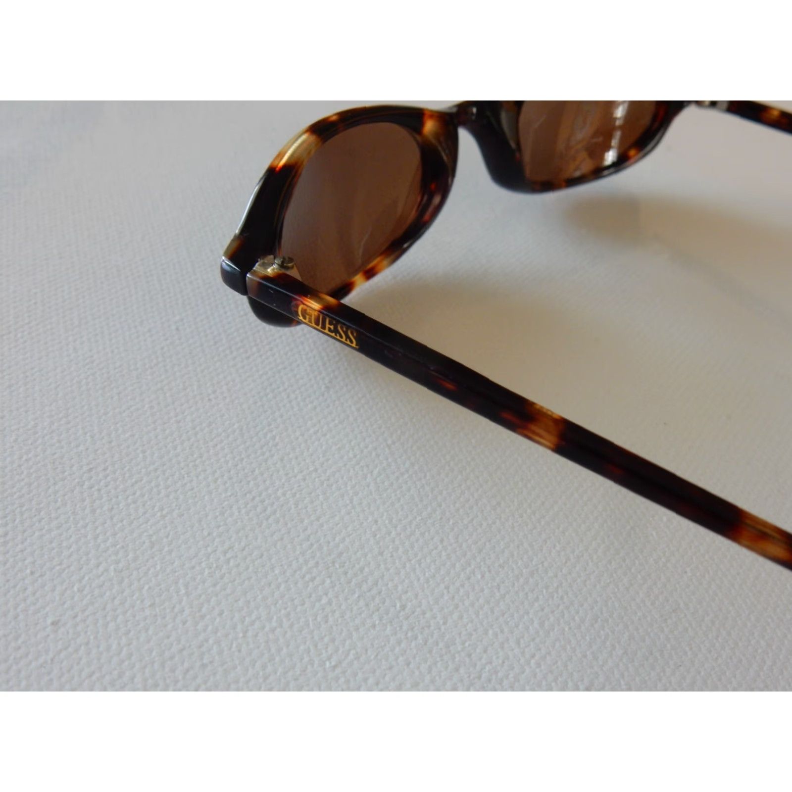 Guess GUESS Sunglasses Women Brown Frame 50/22 140 Sun DA 1 Vintage? (If not vintage, omit) Size ONE SIZE - 4 Thumbnail