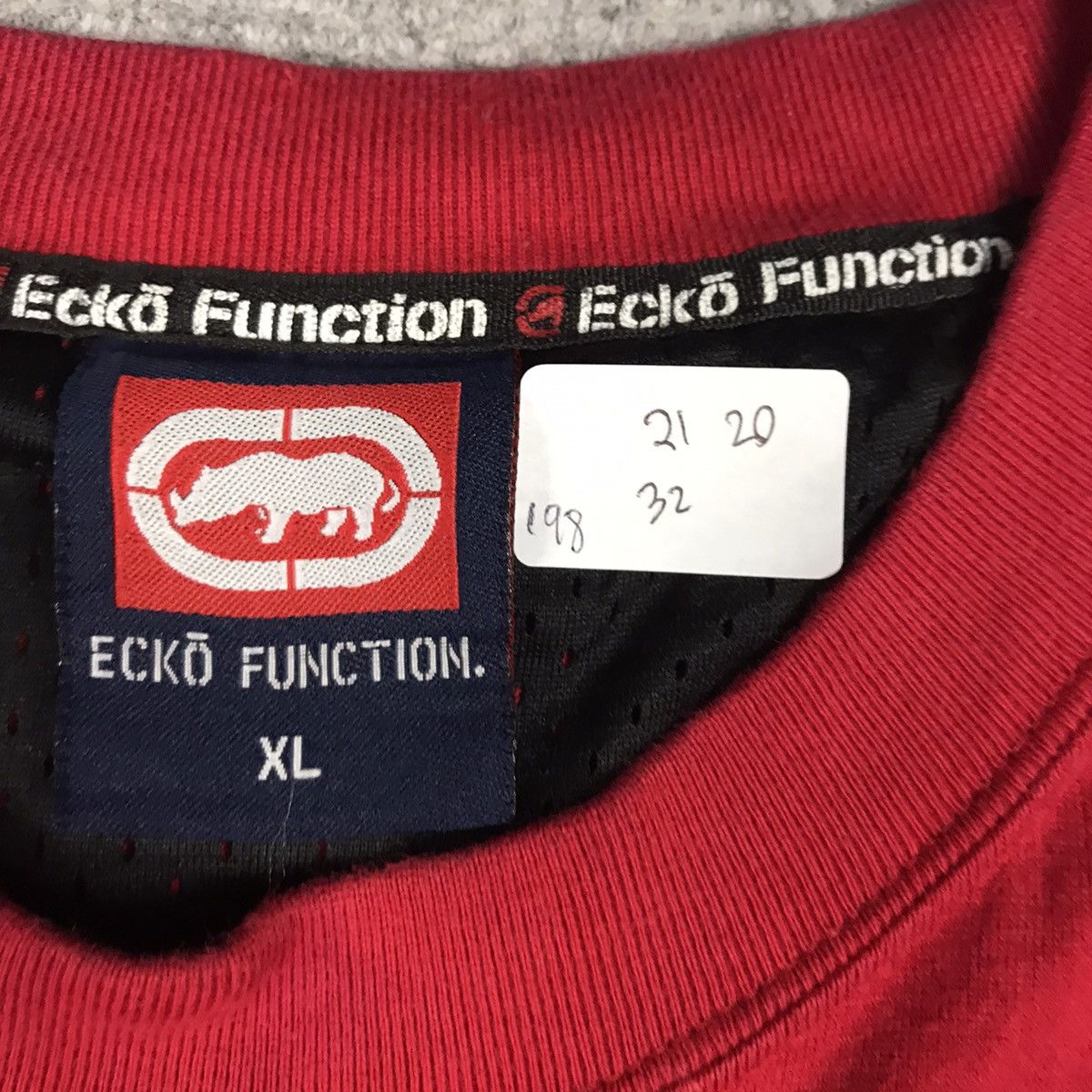 Ecko Unltd. ECKO FUNCTION BIG LOGO TSHIRT FADED TSHIRT Size US XL / EU 56 / 4 - 3 Thumbnail