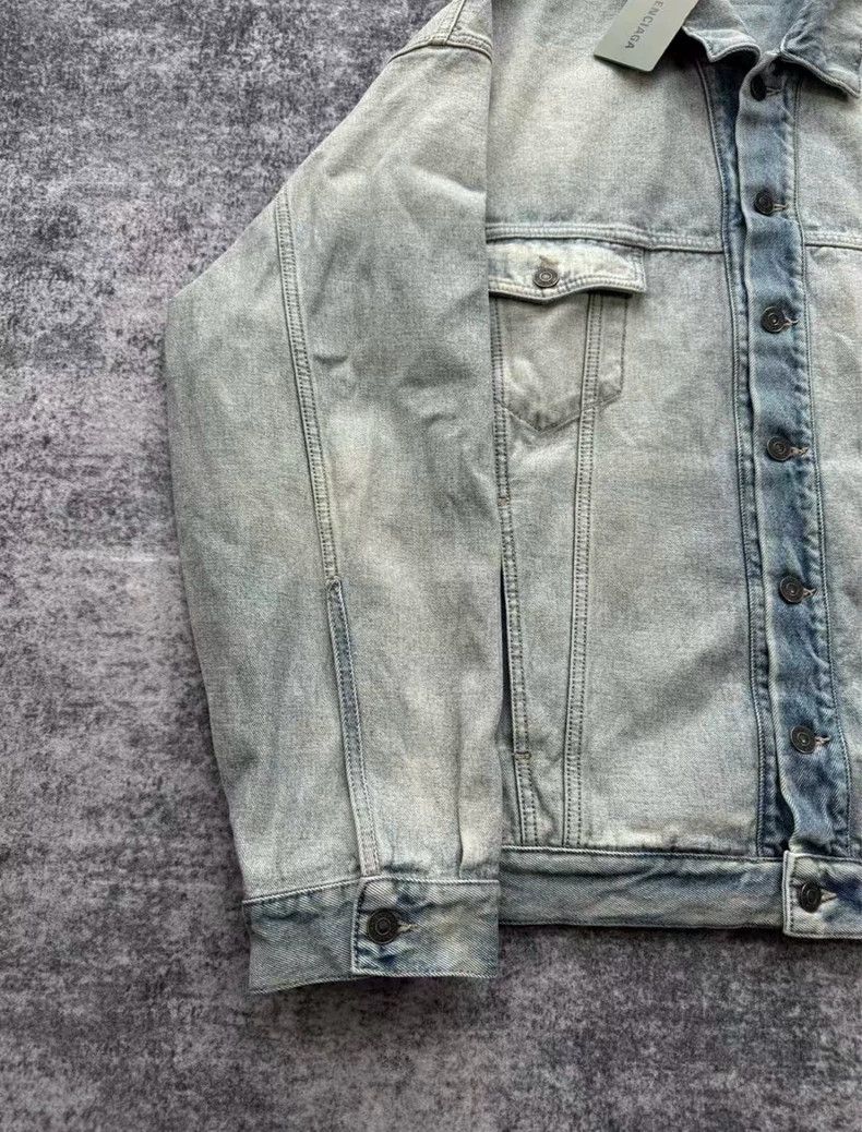 Balenciaga Balenciaga Distressed patchwork Inside Out denim jacket Size US S / EU 44-46 / 1 - 3 Thumbnail