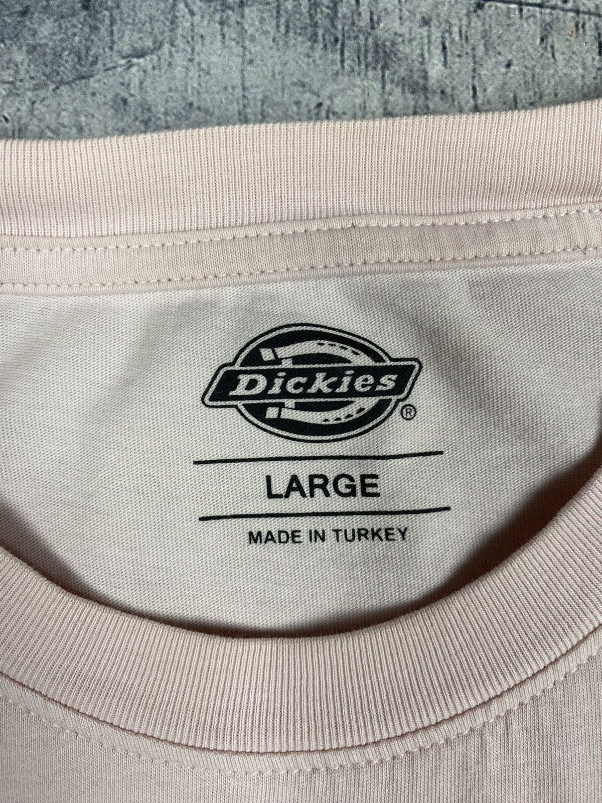 Dickies Dickies Streetwear Hype Big Logo Tee T Shirt Size US L / EU 52-54 / 3 - 11 Thumbnail