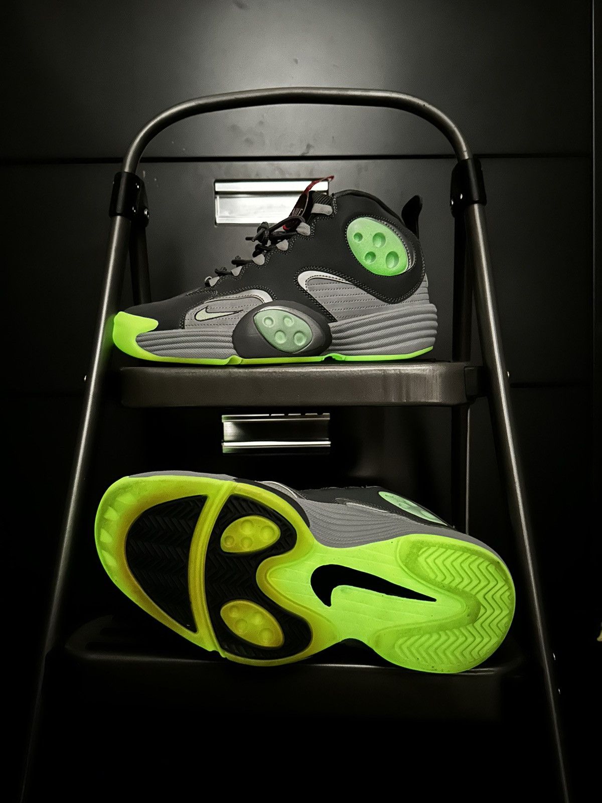 Nike Nike Flight One NRG 2011 Size US 10 / EU 43 - 9 Thumbnail
