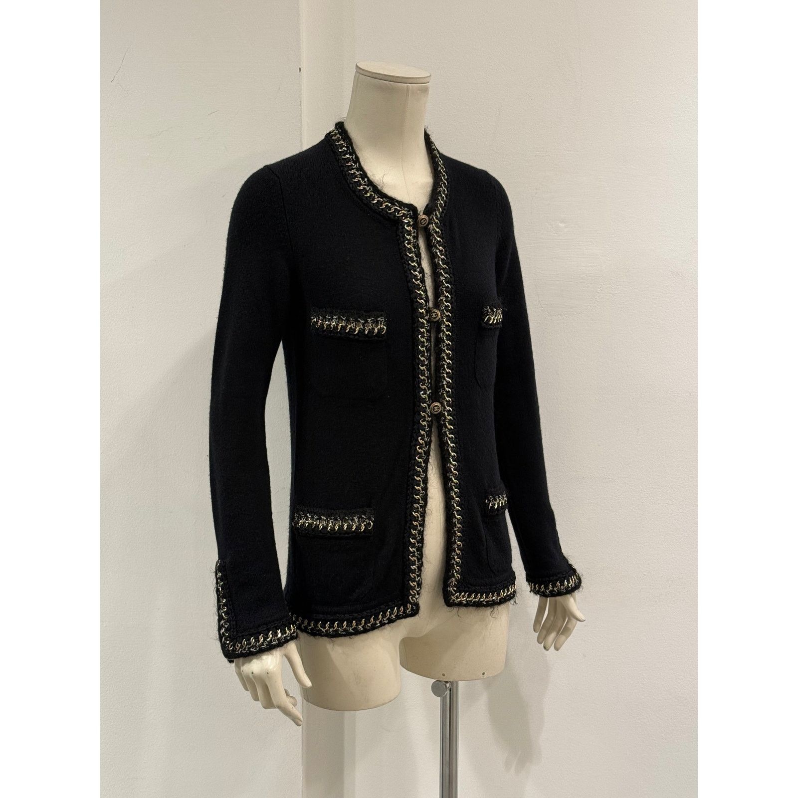 Chanel S/S2006 Chanel black cashmere jacket with chain trim Size XS / US 0-2 / IT 36-38 - 3 Thumbnail