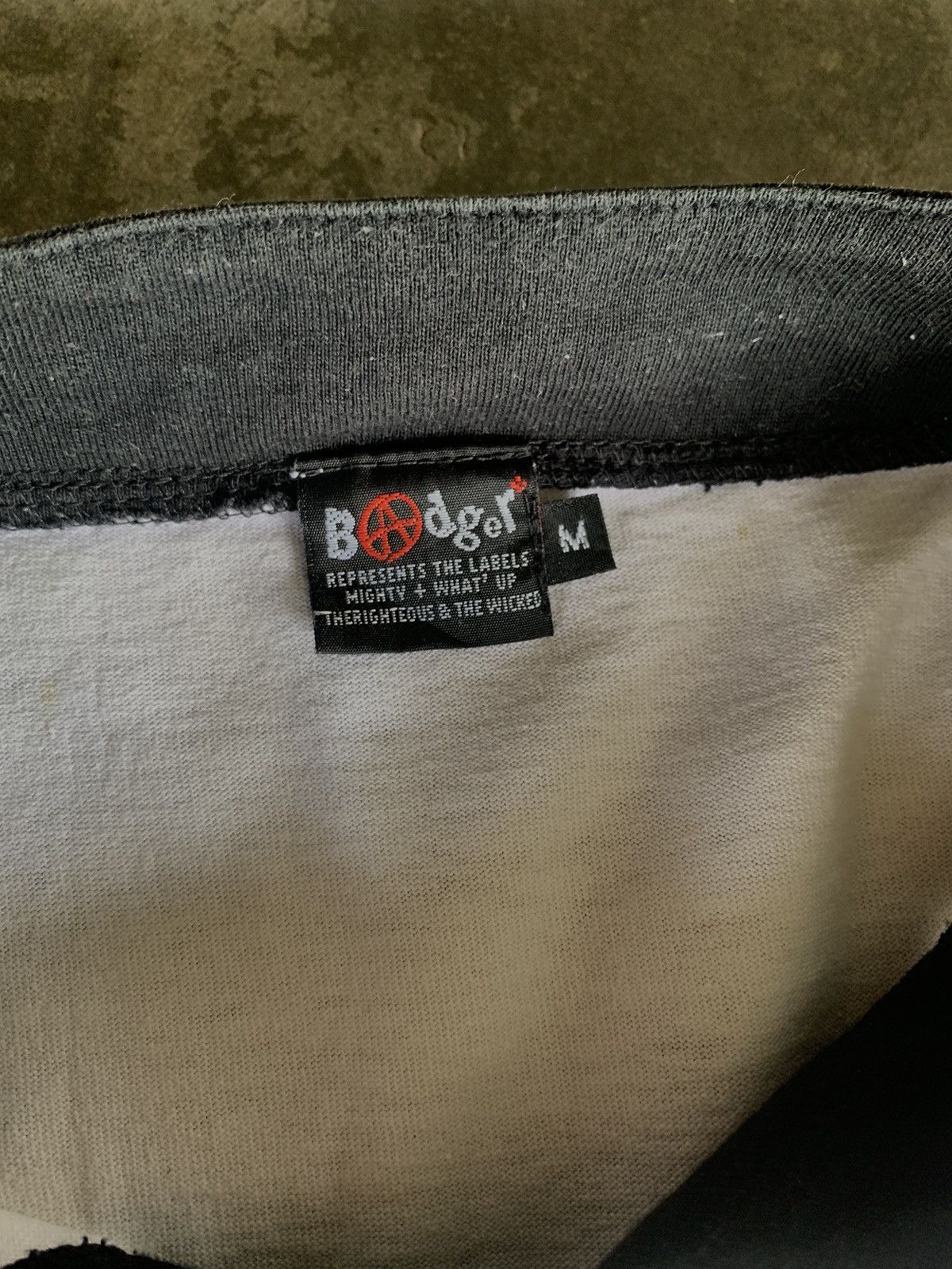 Japanese Brand BADGER TSHIRT Size US S / EU 44-46 / 1 - 7 Thumbnail