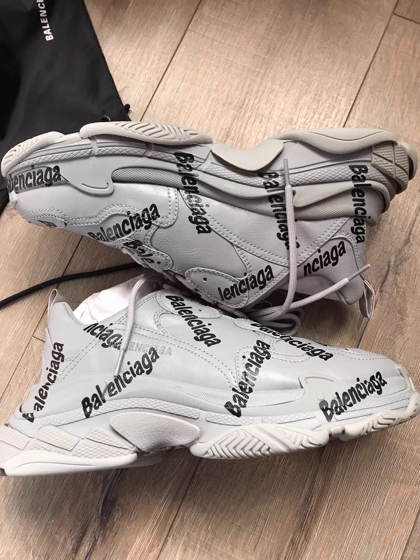 Balenciaga Balenciaga Triple S Leather Logo Sneakers Grey/Black Size US 11 / EU 44 - 7 Thumbnail