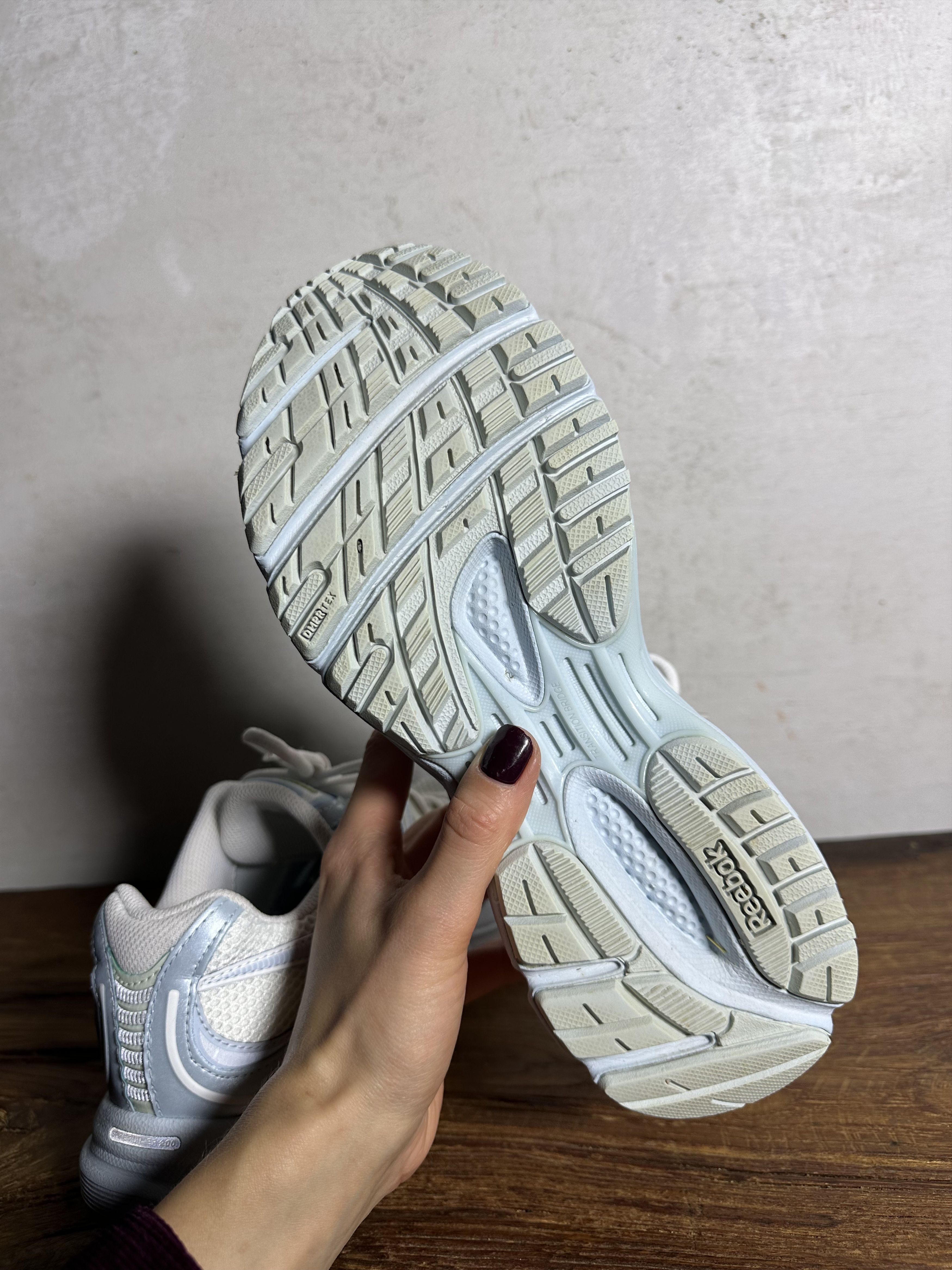 Reebok × Vetements RARE Vetements x Reebok Spike Runner 200 Storm Glow Size US 7.5 / EU 40-41 - 5 Thumbnail