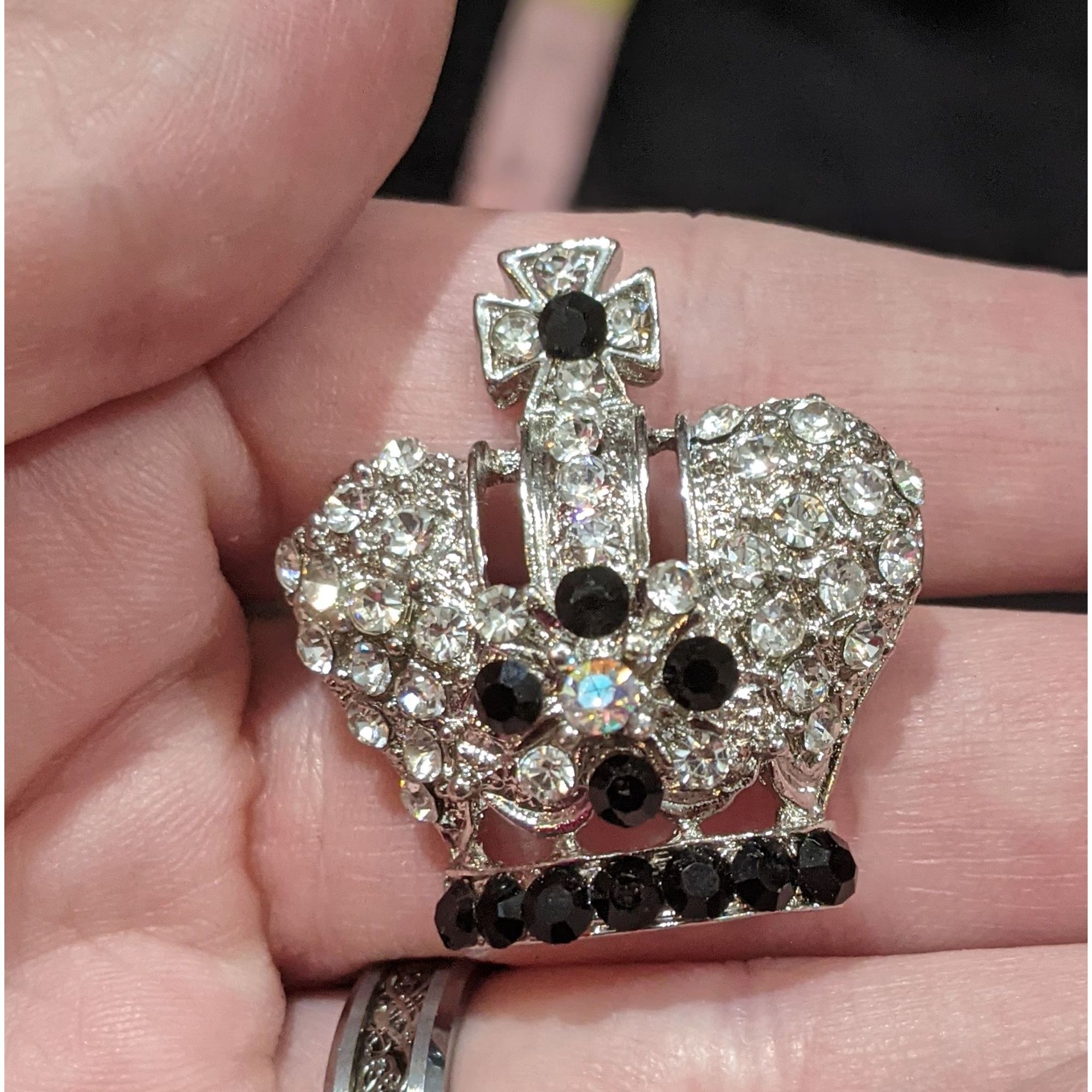 Other Silver And Black Rhinestone Crown Brooch Size ONE SIZE - 5 Thumbnail