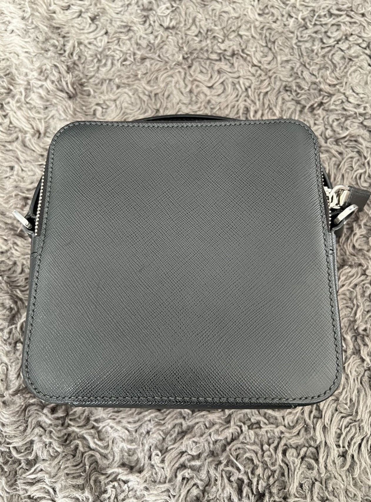 Prada Prada Black Logo Saffano Leather Cross Body Bag Size ONE SIZE - 2 Thumbnail