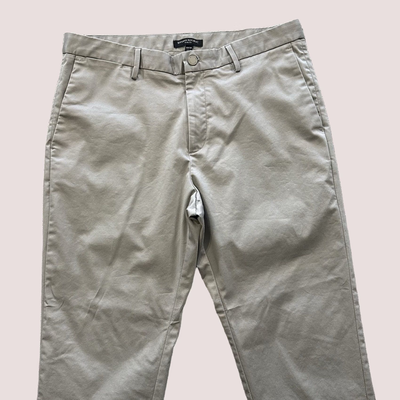 Banana Republic Banana Republic Pants Mens 36x30 Slim Fit Chino Taupe 36 Waist Regular Inseam 30 Taupe Size US 36 / EU 52 - 1 Thumbnail