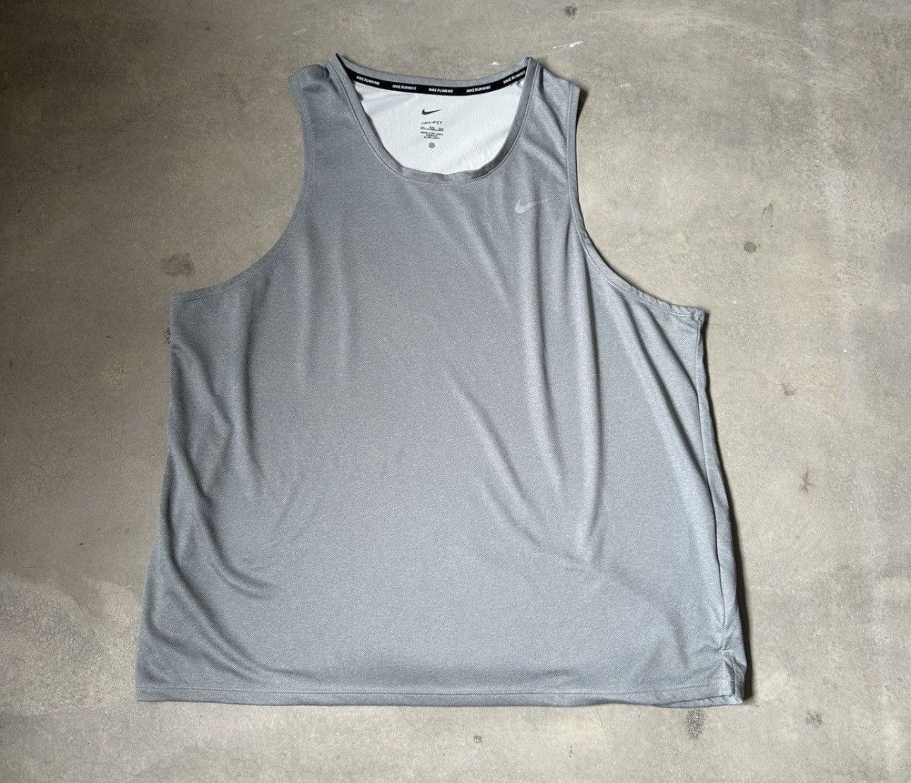 Nike NIKE RUNNING TANK TOP Size US XXL / EU 58 / 5 - 1 Thumbnail