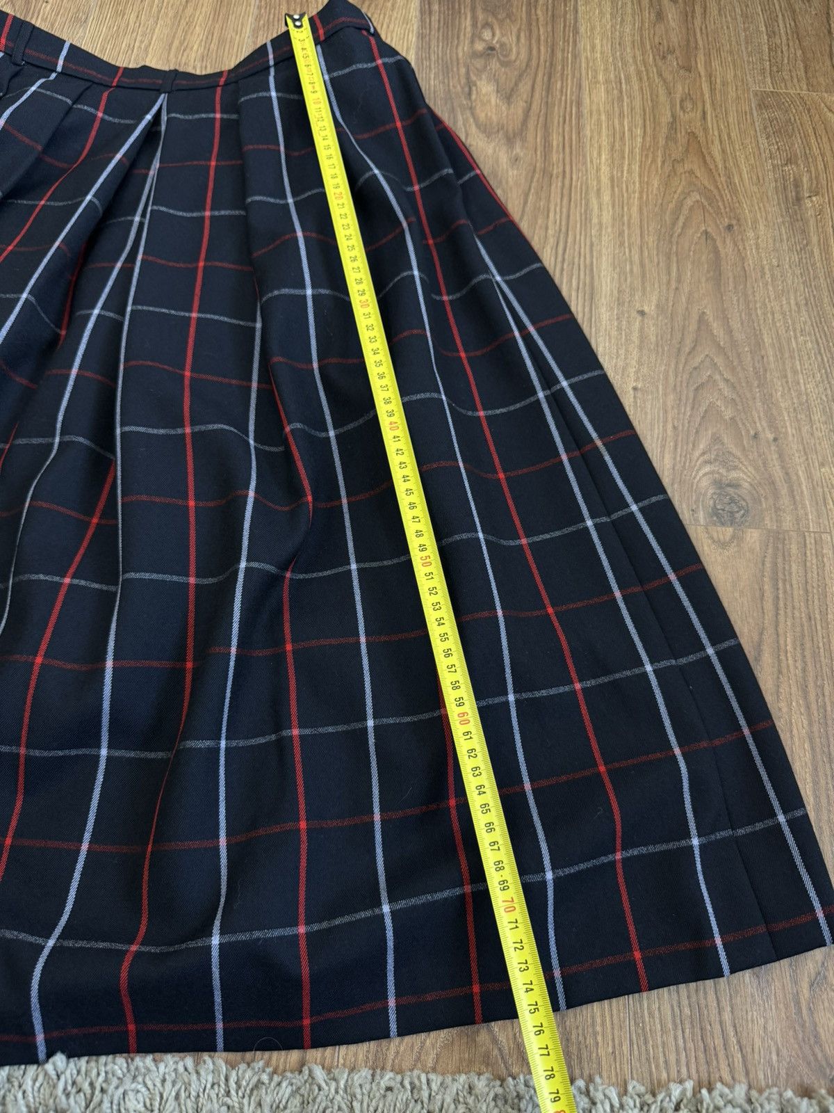 Burberry × Vintage Vintage wool skirt Burberry Nova Check 90s original Size 34" / US 12 / IT 48 - 6 Thumbnail