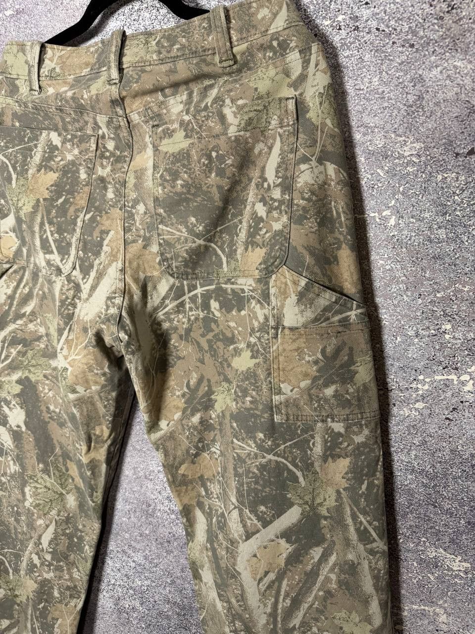 Abercrombie & Fitch × Realtree Abecrombie & Fitch Baggy Realtree Camo pants Size US 30 / EU 46 - 10 Thumbnail