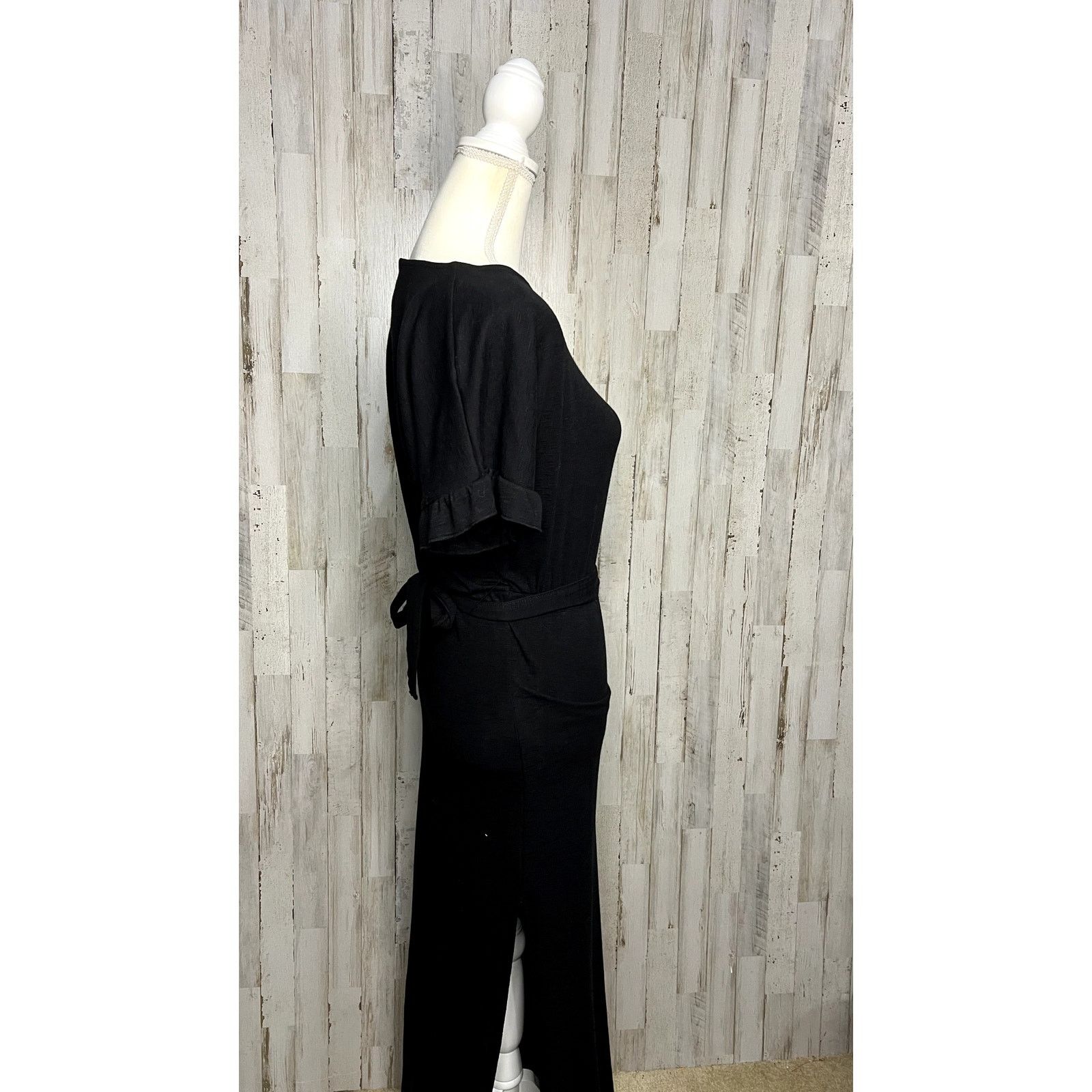 Asos NWT ASOS Women's Black Waist Short Sleeve Midi Dress Size 0 Size XS / US 0-2 / IT 36-38 - 2 Thumbnail
