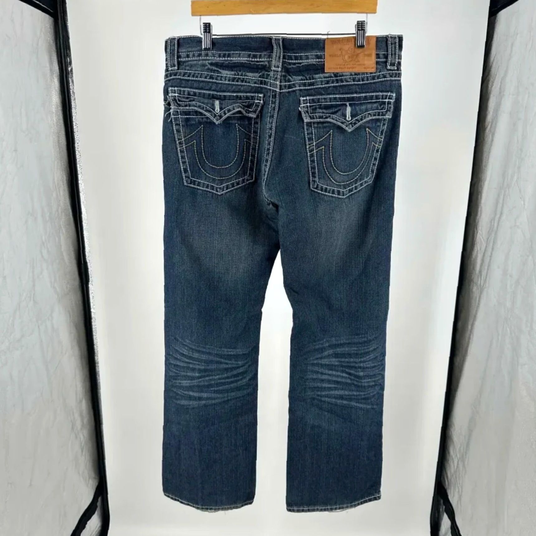 True Religion VINTAGE True Religion Bootcut Denim Jeans Men 36x34 Blue Inseam 34 Regular Size 36 Size US 36 / EU 52 - 2 Thumbnail