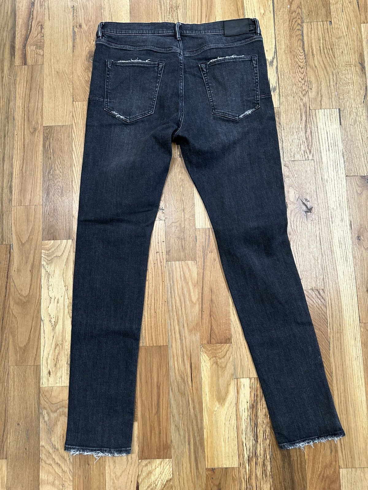 Purple Brand Purple Brand Knee Rip Faded Black Denim Jeans Size 36 Size US 36 / EU 52 - 2 Thumbnail