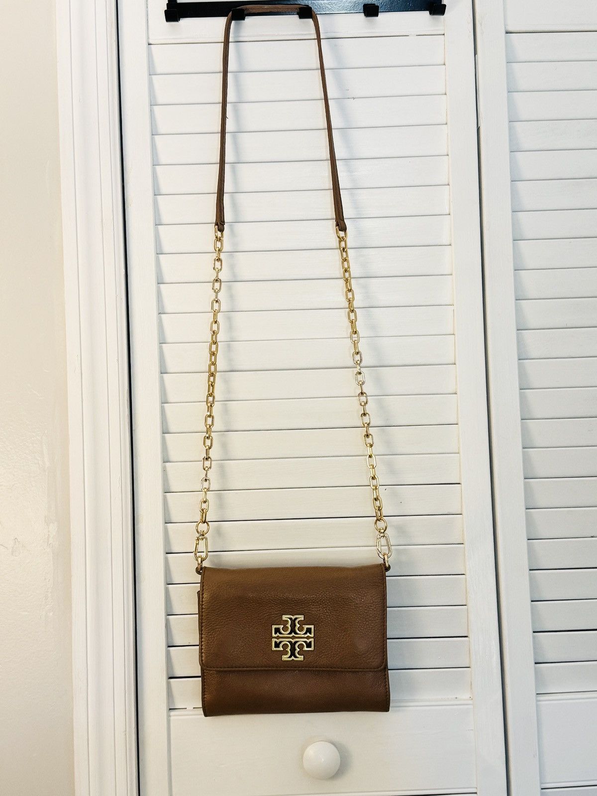 Tory Burch Tory Burch Britten Chain leather Crossbody Bag. Size ONE SIZE - 13 Thumbnail