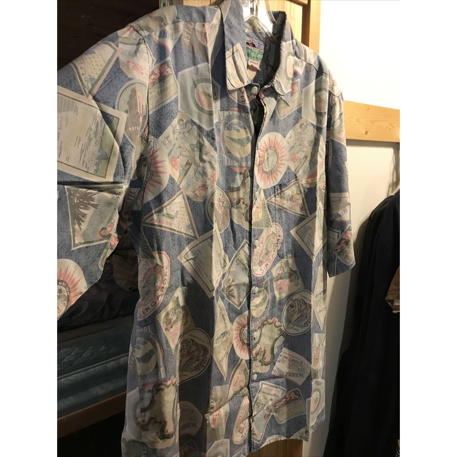 Reyn Spooner Reyn Spooner Vintage Men’s M Blue SS Rayon Hawaiian Shirt Size US M / EU 48-50 / 2 - 3 Thumbnail