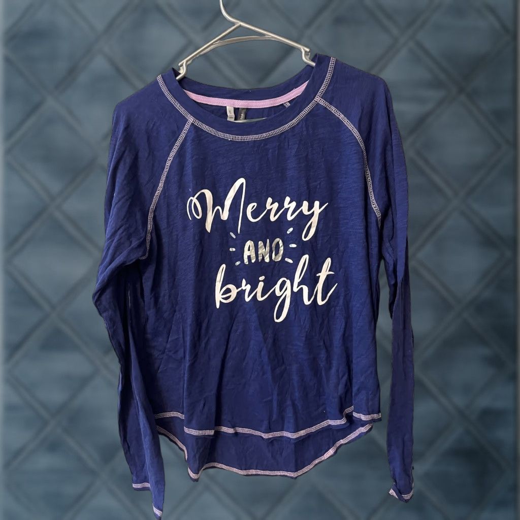 Vintage Jaclyn Smith Holiday Pajama Top Women L Blue Long Sleeve Pullover Nightwear Sleigh Santa Glitter Holiday Top-Jaclyn Smith Size L / US 10 / IT 46 - 1 Thumbnail