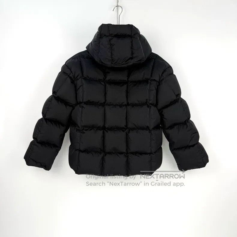 Louis Vuitton Louis Vuitton Black presbyopic leather label hooded down j Size XS / US 0-2 / IT 36-38 - 4 Thumbnail