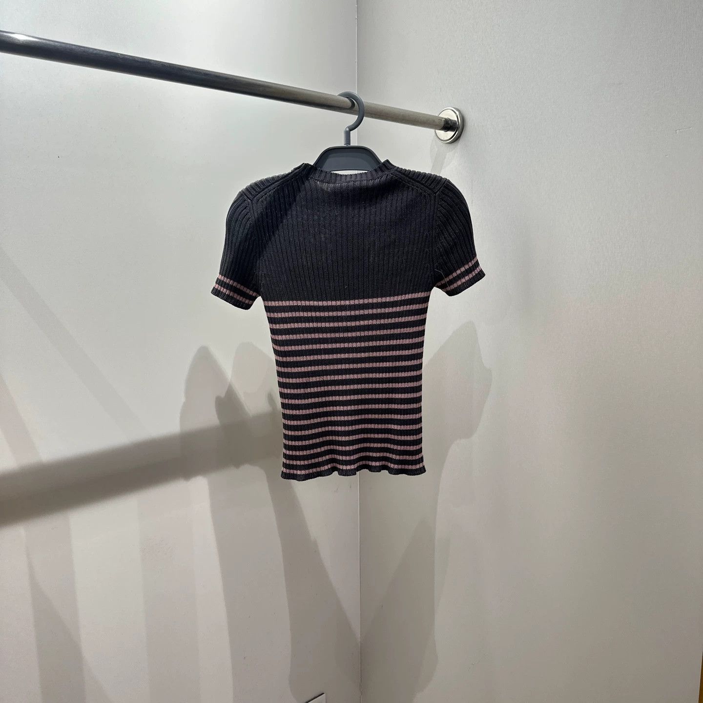 Christian Dior Monsieur Christian Dior apr246 Gray-Pink Star Knit Top 36 Size XS / US 0-2 / IT 36-38 - 2 Thumbnail