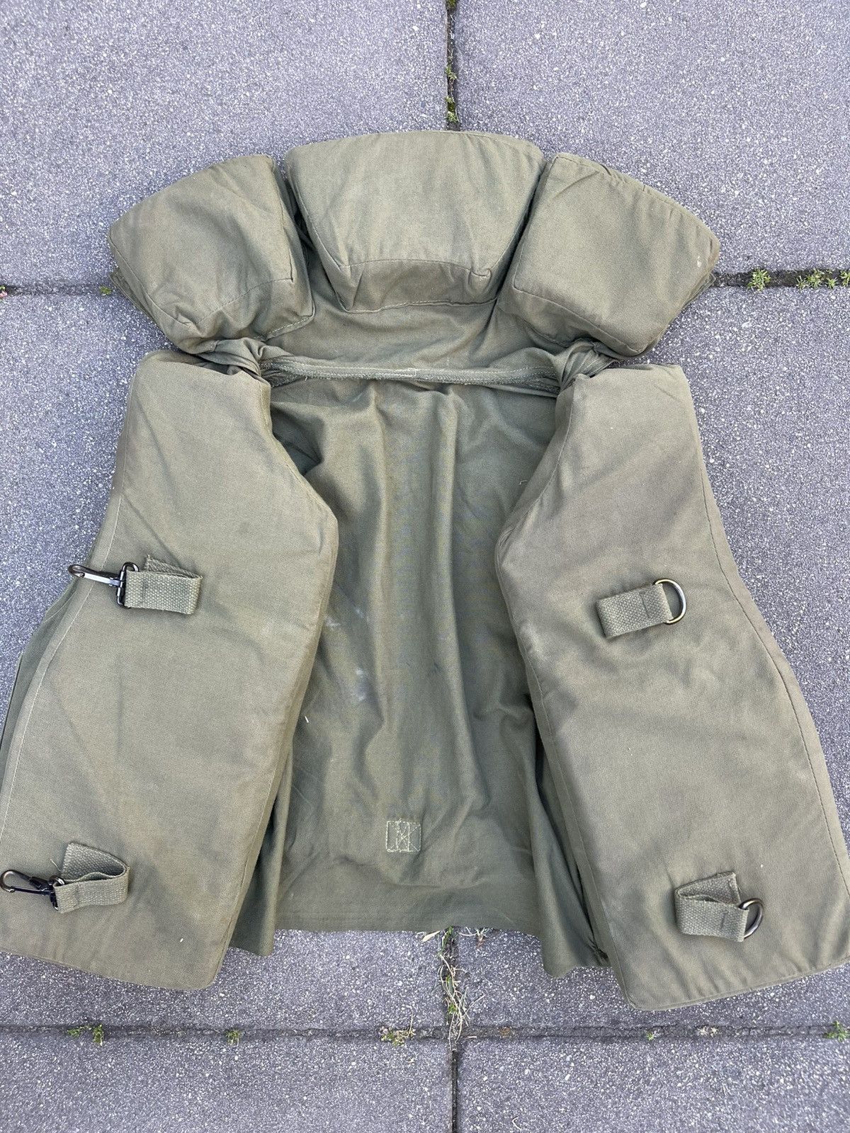 Vintage Military surplus life preserver vest ccp harness inspo poell Size US L / EU 52-54 / 3 - 3 Thumbnail
