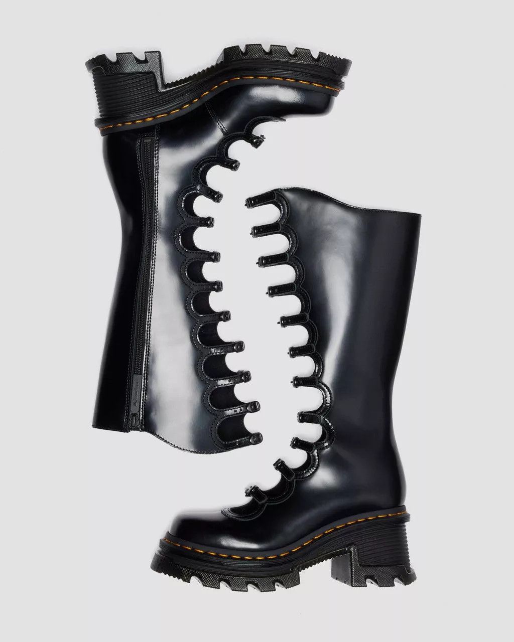 Marc by Marc Jacobs Dr. Martens x Marc Jacobs Kiki Boots in BLACK BUTTERO Size US 6 / IT 36 - 3 Thumbnail