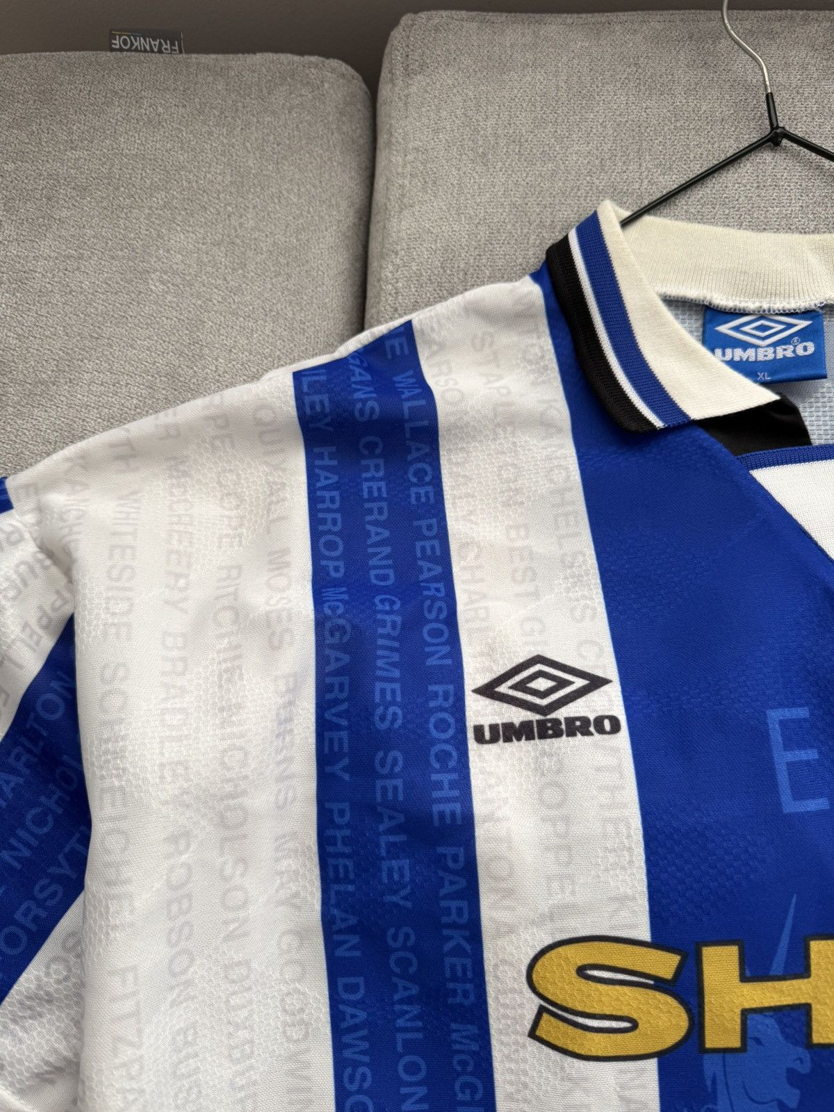 Umbro Manchester United 1994-96 Umbro Retro Soccer Away Jersey Size US XL / EU 56 / 4 - 13 Thumbnail