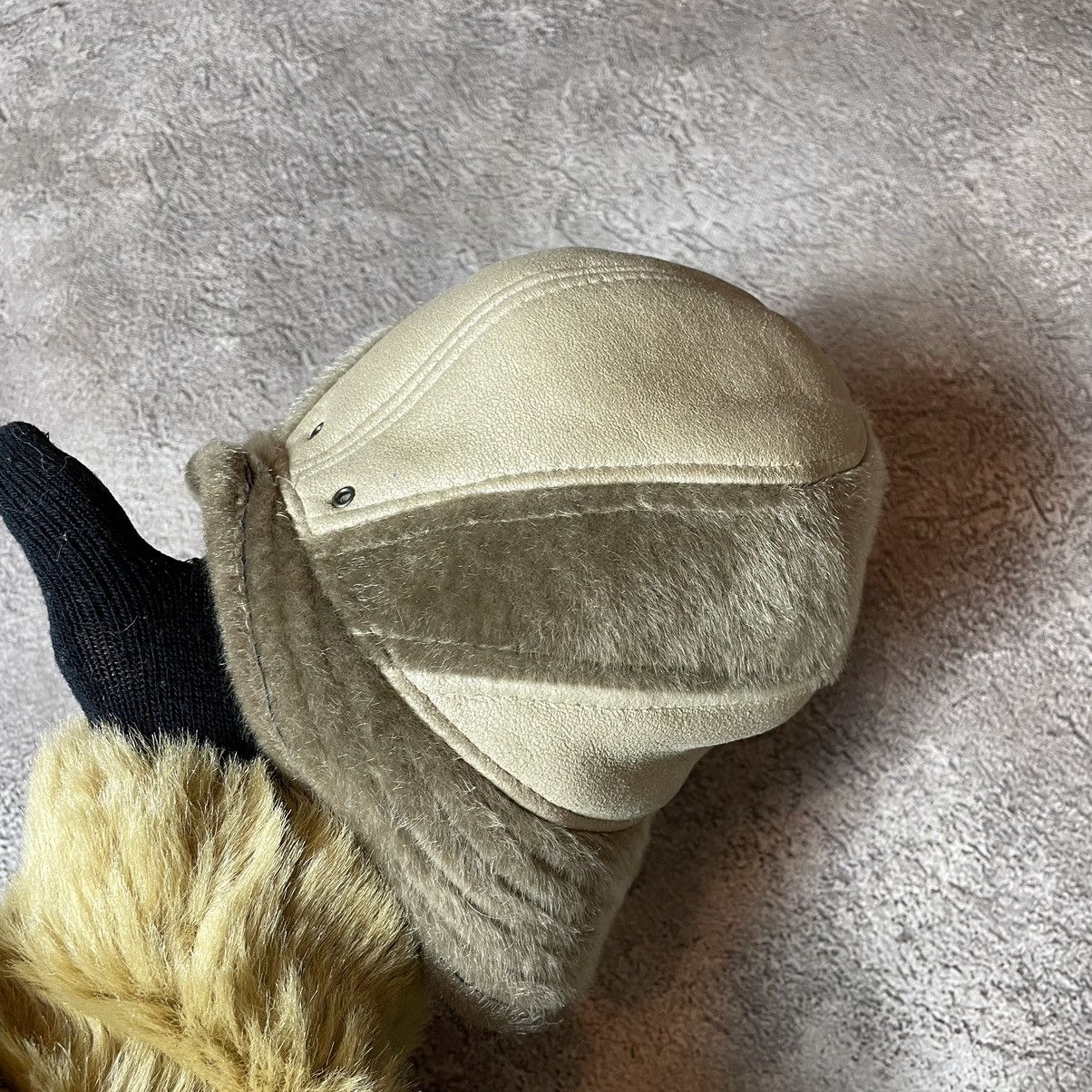 If Six Was Nine Vintage 90s Alt Beanie Mohair Ushanka Faux American VTg Size ONE SIZE - 2 Thumbnail