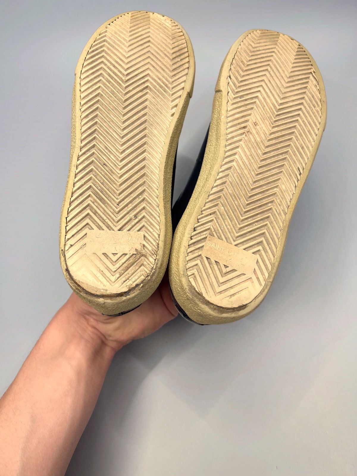 Saint Laurent Paris Saint Laurent Paris Leather Low-Top Sneakers SL/06 Size US 8.5 / IT 38.5 - 15 Thumbnail