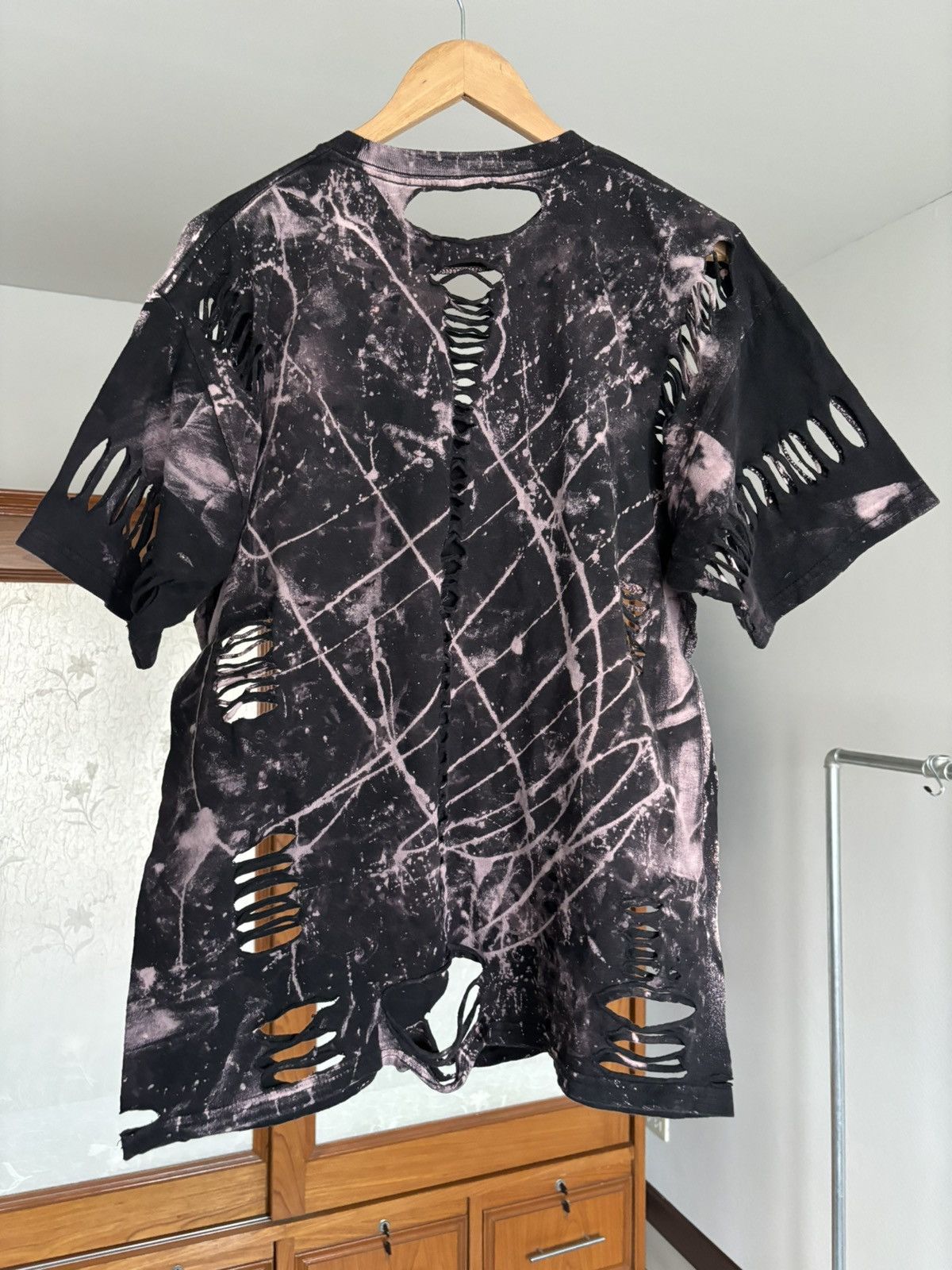 Band Tees Selena Thrashed Distressed T Shirt Size US L / EU 52-54 / 3 - 2 Thumbnail