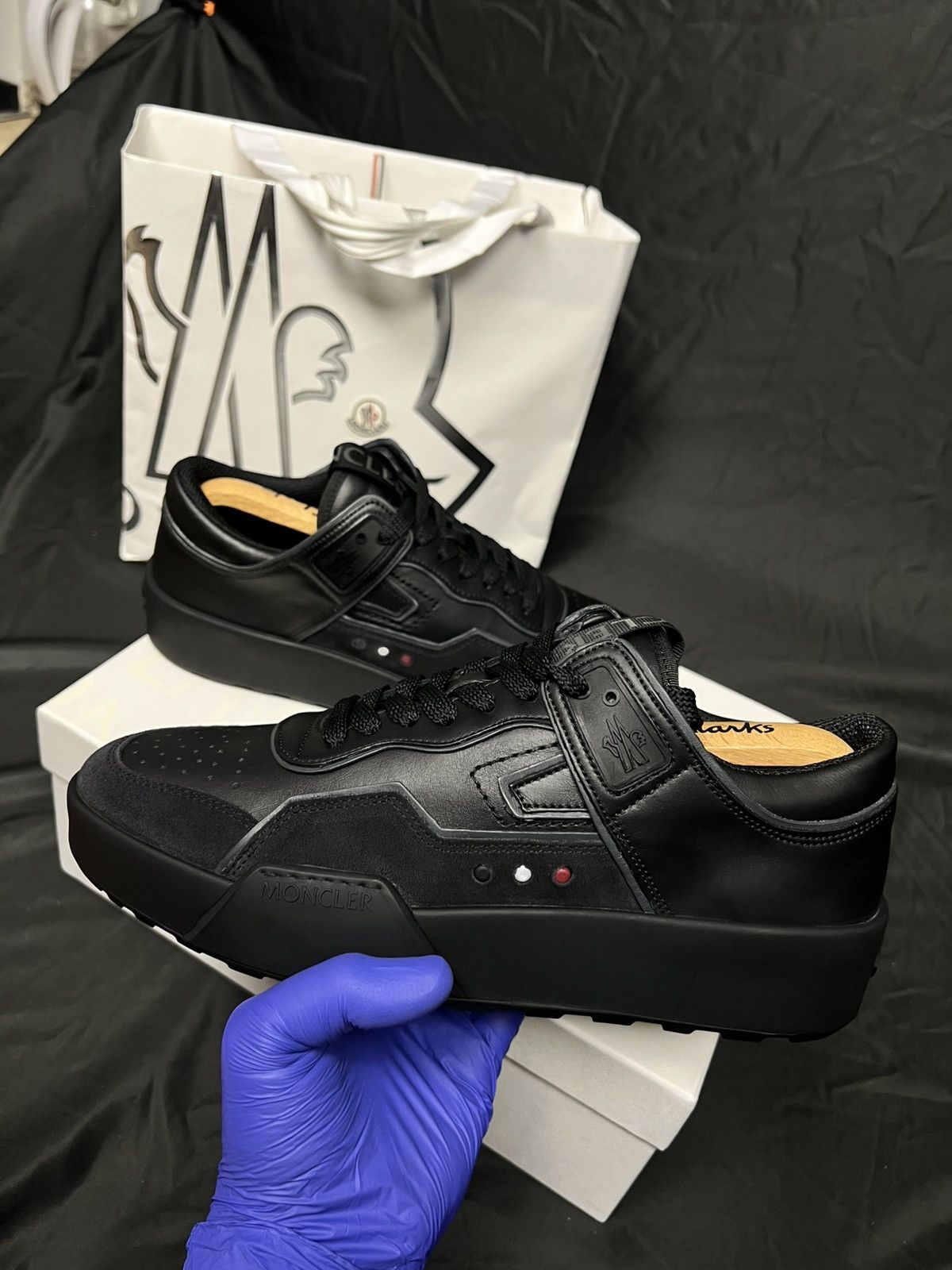 Moncler DSWT Moncler Promyx Space D low top leather and suede Size US 10 / EU 43 - 8 Thumbnail